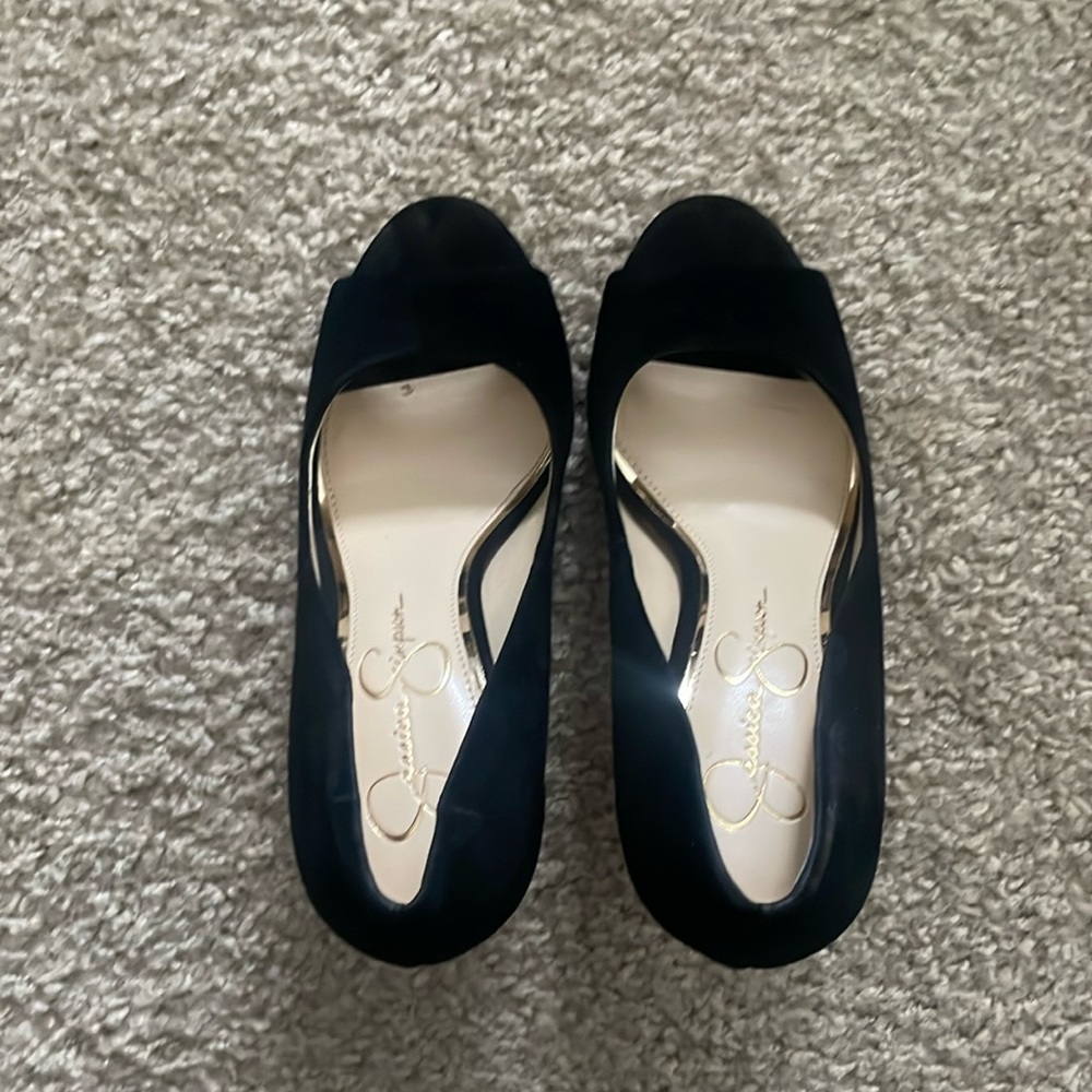 Gently worn black suede Jessica Simpson shoes size 7.5.